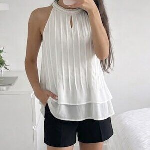 Elegant Ivory Blouse Size M New With Tags Sleeveless Pleated High Neck Top